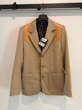 Louis Vuitton Women’s Tan Blazer